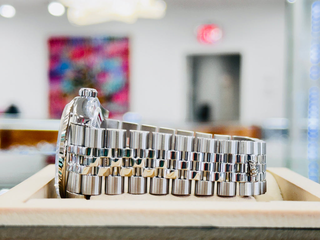 Rolex Datejust 36 116234 Blue Roman Dial jubilee Preowned Box and Papers - Diamonds East Intl.