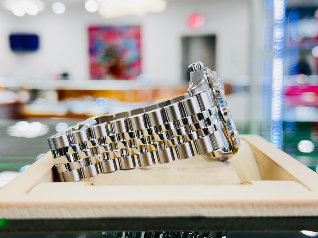 Rolex Datejust 36 116234 Blue Roman Dial jubilee Preowned Box and Papers - Diamonds East Intl.