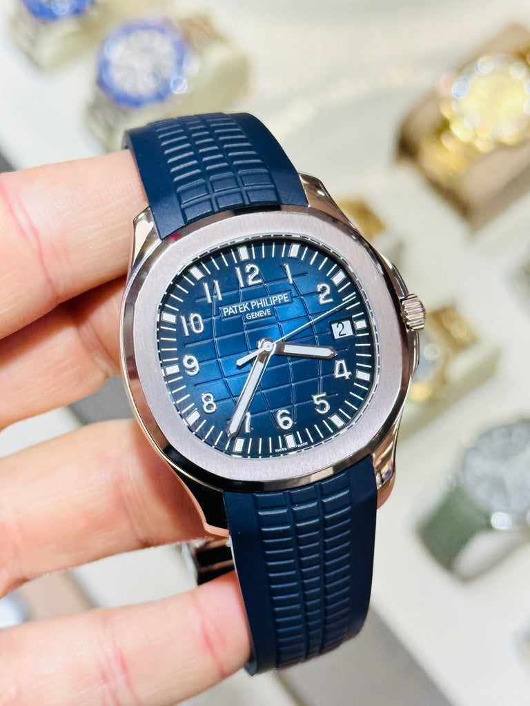 Patek Philippe 5168G-001 Aquanaut 42 White Gold Blue Dial Box and Papers - Diamonds East Intl.