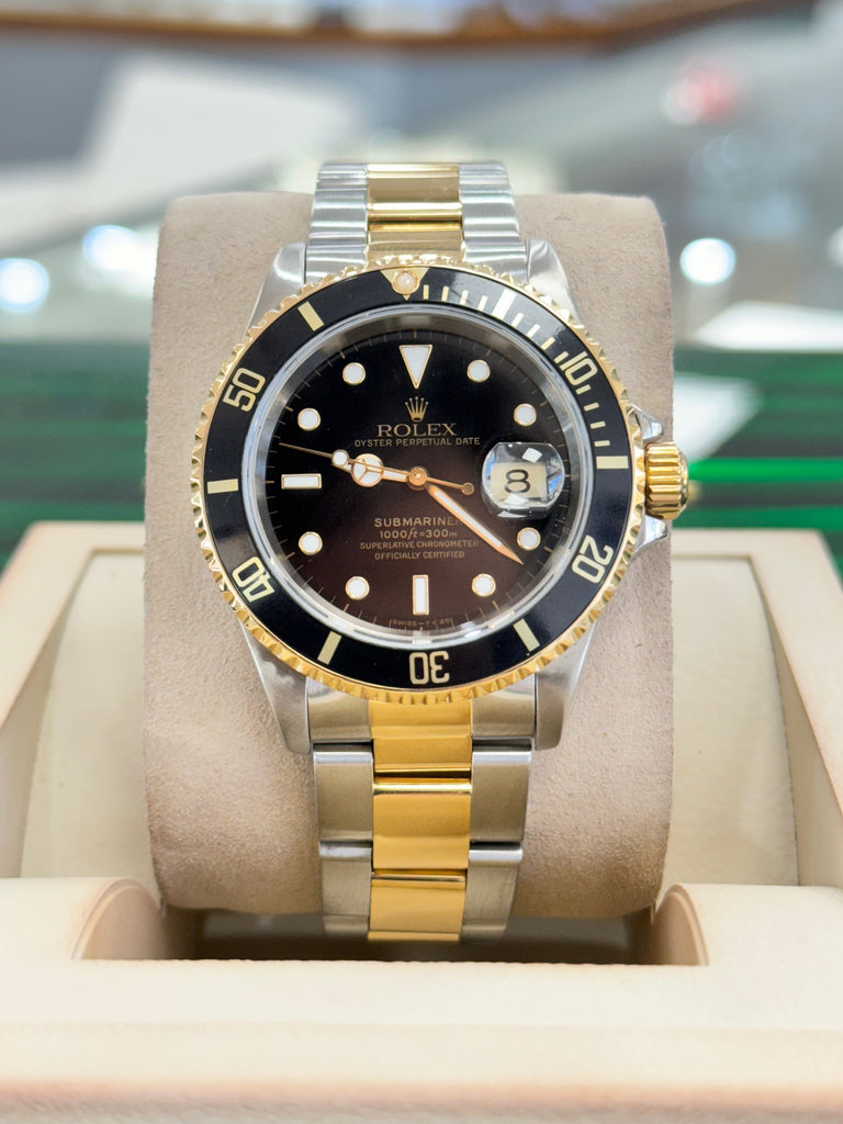 Rolex Submariner Date 16613 Stainless & Gold Black Dial Box and Papers Complete set PreOnwed - Diamonds East Intl.