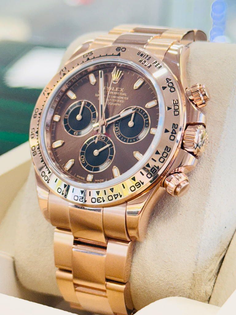 Rolex Cosmograph Daytona 40  116505 Chocolate Dial 18K Rose Gold   Box and Papers PreOwned