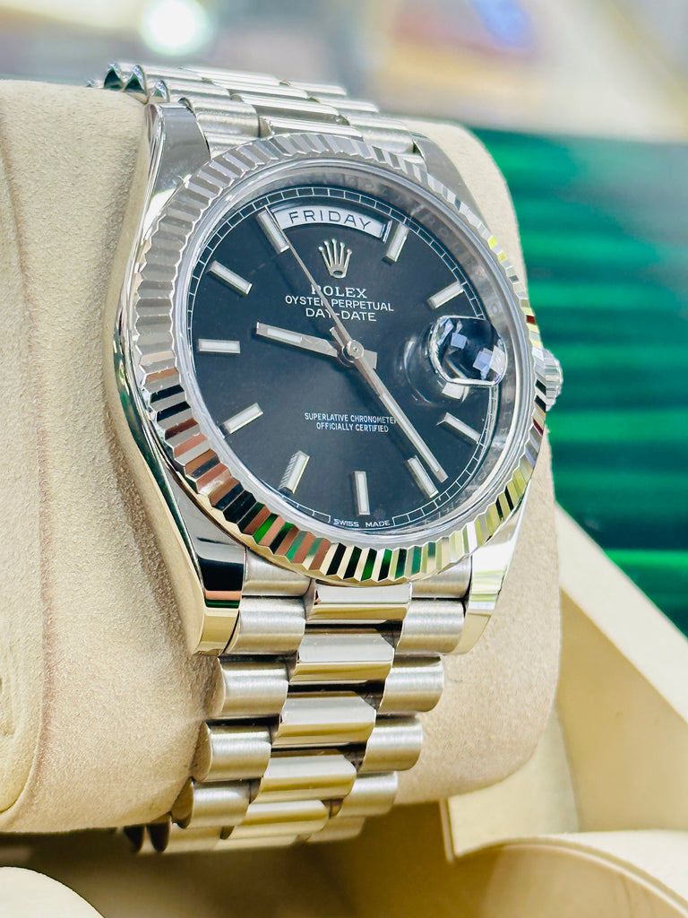 Rolex President Day-Date 40 228239 18k White Gold Fluted Bezel Black