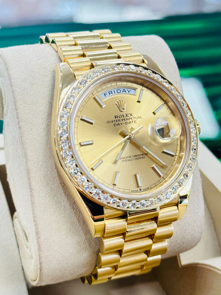  Have one to sell? Sell now Rolex Day-Date President 18k Yellow Gold 228238 Custom 3.50ct Diamond Bezel MINT