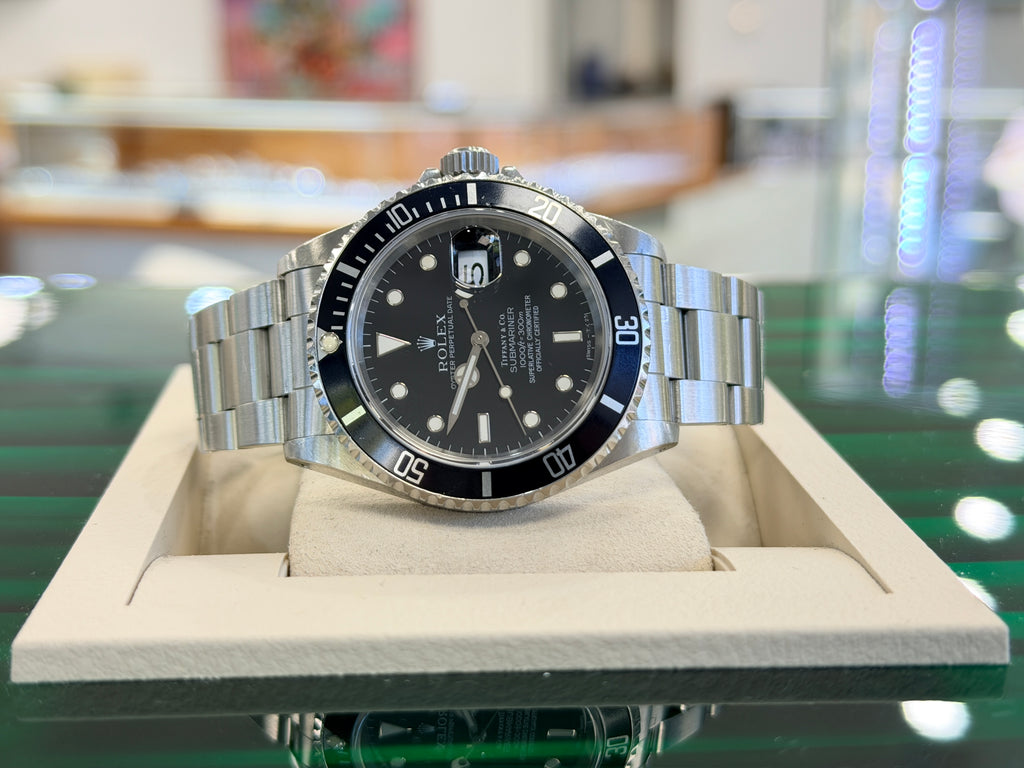 Rolex Submariner Date 40  16610 Factory “TIFFANNY CO. STAMP” MINT