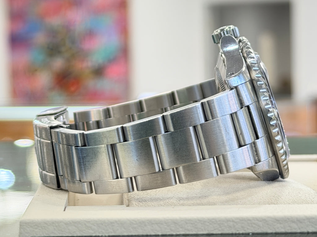 Rolex Submariner Date 40  16610 Factory “TIFFANNY CO. STAMP” MINT