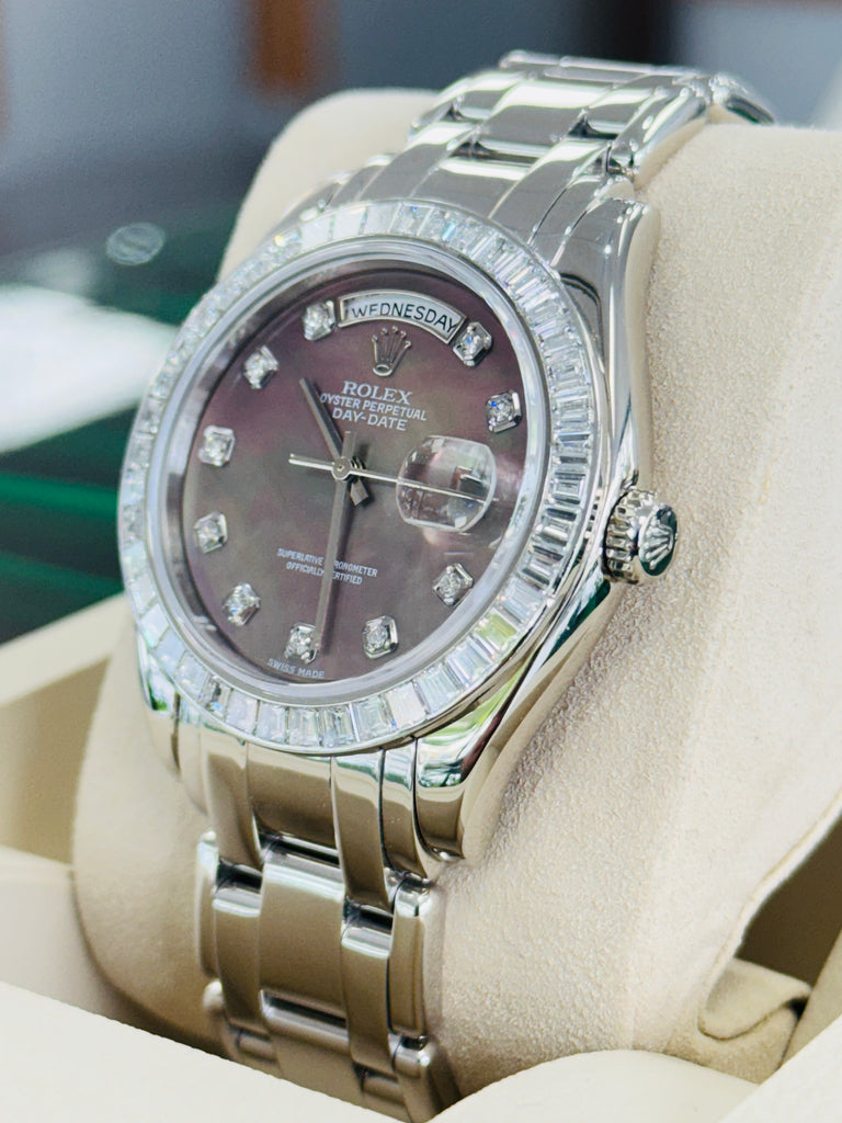 Rolex Day-Date 18956 39 Masterpiece with Factory baguette bezel  Factory Diamond Black Tahitian Dial  Platinum bracelet MINT - Diamonds East Intl.