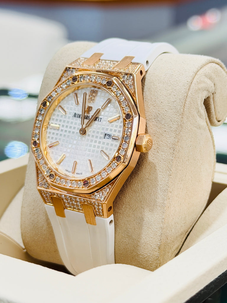 Audemars Piguet Royal Oak Lady Quartz 67652OR.ZZ.D011CR.01 'Ladies' Rose Gold Full Factory Diamonds PreOwned - Diamonds East Intl.