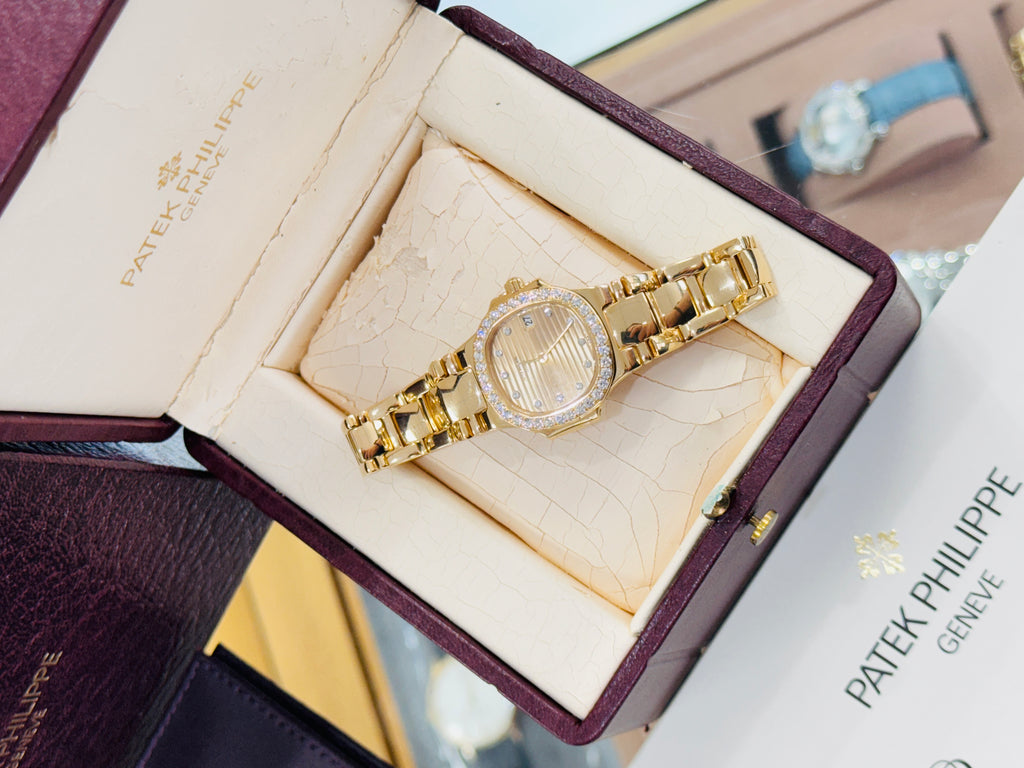 Patek Philippe Nautilus Yellow Gold 4700/53 Factory Diamond Bezel Champagne Diamond Dial Box/Papers MINT