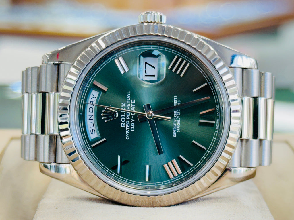 Rolex Day-Date 40 228239 Fluted Bezel GREEN Olive Dial Watch Box/Papers MINT