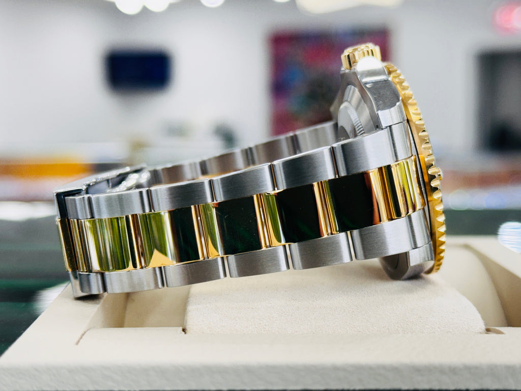 Rolex Submariner Date 126613LN 41 TwoTone Stainless and Gold  Black Dial PreOwned - Diamonds East Intl.