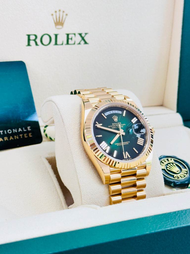 Rolex Day-Date 40 228238  NEW RELEASE 2024 OMBRE GREEN ROMAN Unworn Box and Papers - Diamonds East Intl.