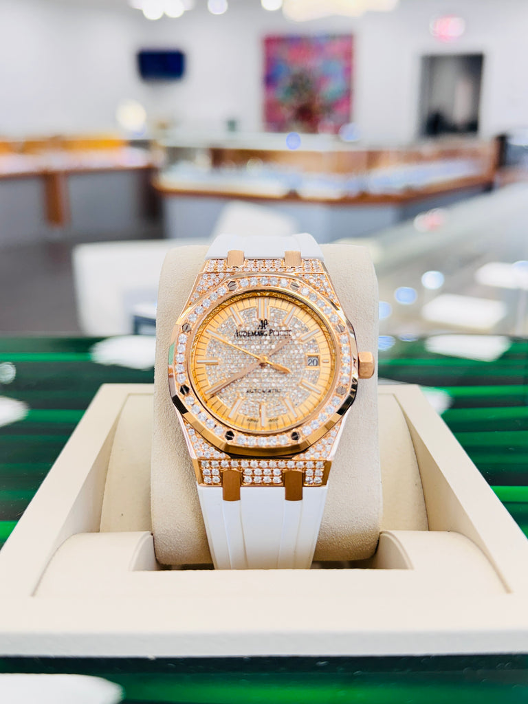 Audemars Piguet Royal Oak 18K Rose Gold Selfwinding 15300OR  Custom Diamond Bezel and Custom Diamond Lug Set MINT - Diamonds East Intl.