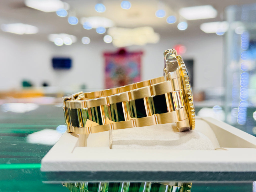 Rolex GMT-Master II 116718LN 40 BLACK Ceramic 18K Yellow Gold Oyster  BOX and Papers PreOwned - Diamonds East Intl.