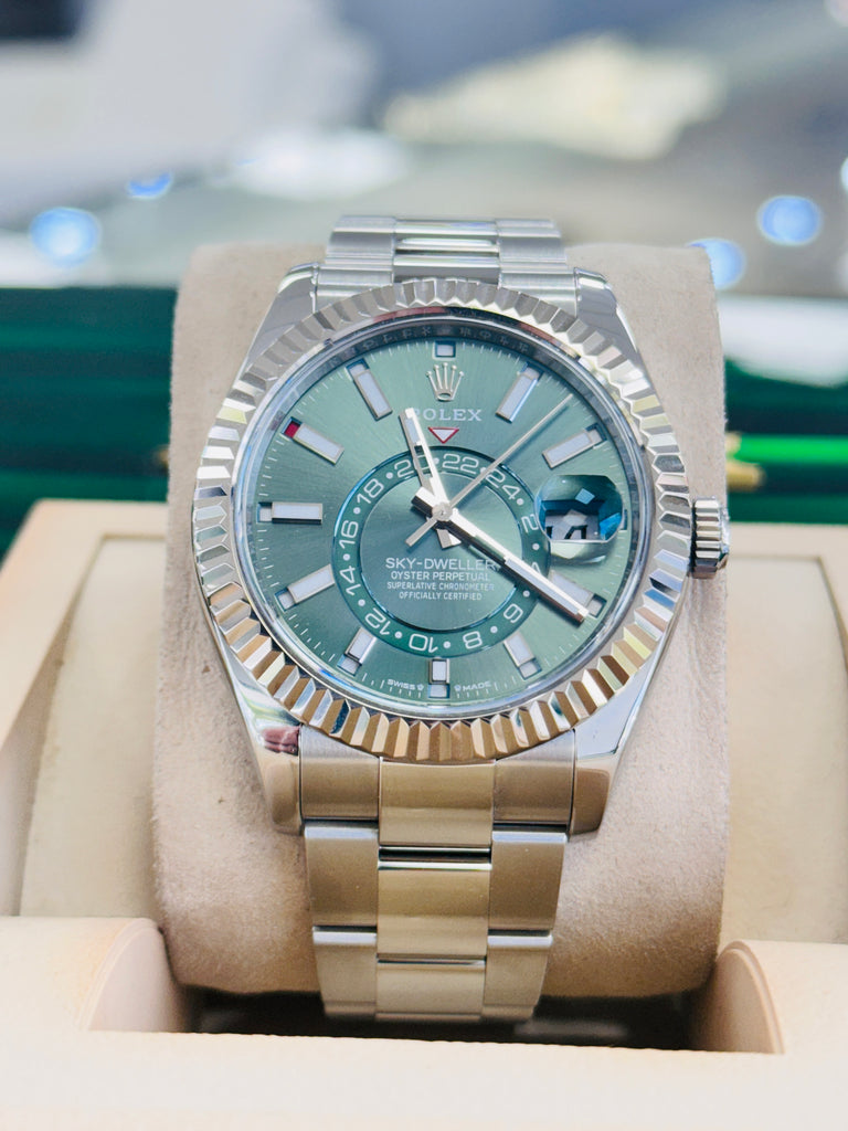 ROLEX Sky-Dweller 336934 Oyster 42 Stainless Green Mint  Dial  Box and Papers PreOwned - Diamonds East Intl.