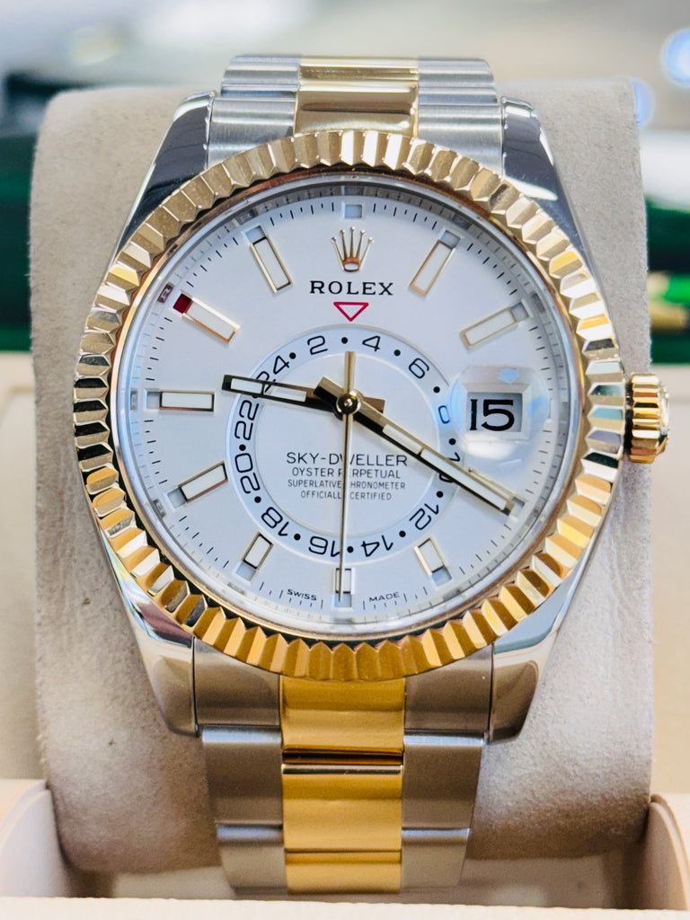 Rolex Sky-Dweller 326933 White Dial Stainless Steel 18K Yellow Gold Oyster MINT