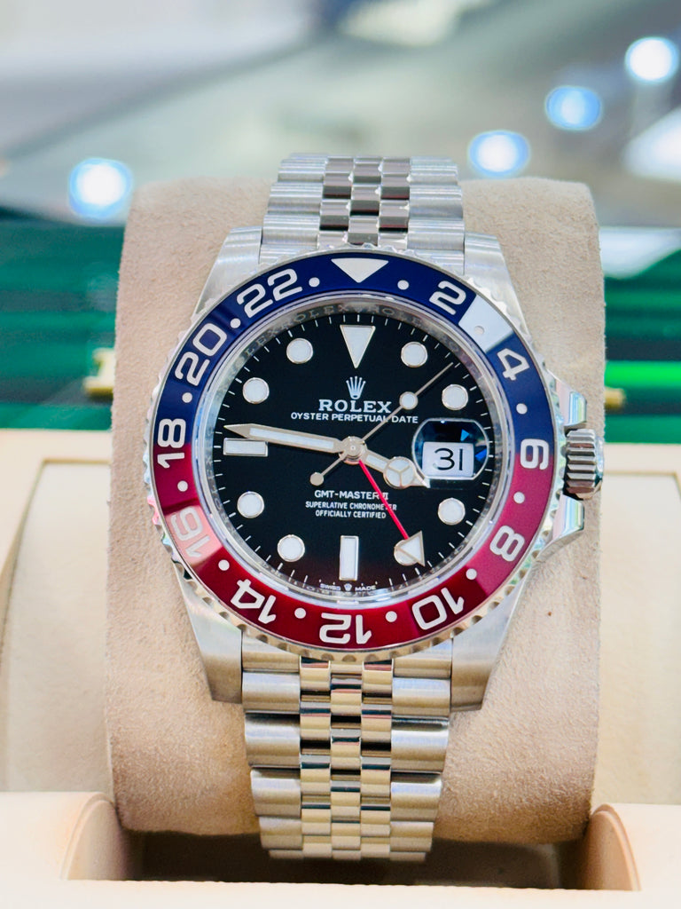 Rolex GMT-Master II 126710 BLRO PEPSI PreOwned - Diamonds East Intl.