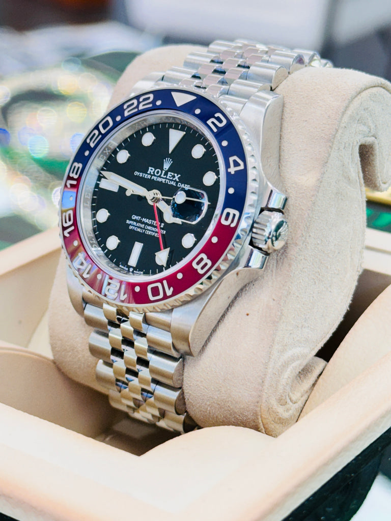 Rolex GMT-Master II 126710 BLRO PEPSI PreOwned - Diamonds East Intl.