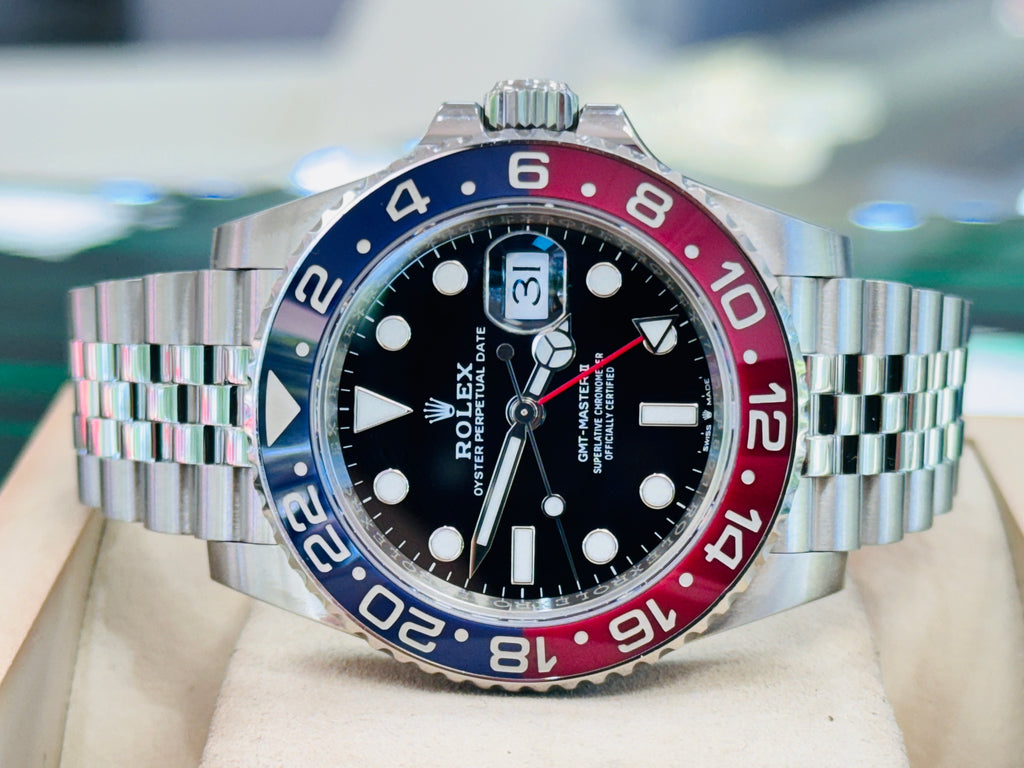 Rolex GMT-Master II 126710 BLRO PEPSI PreOwned - Diamonds East Intl.
