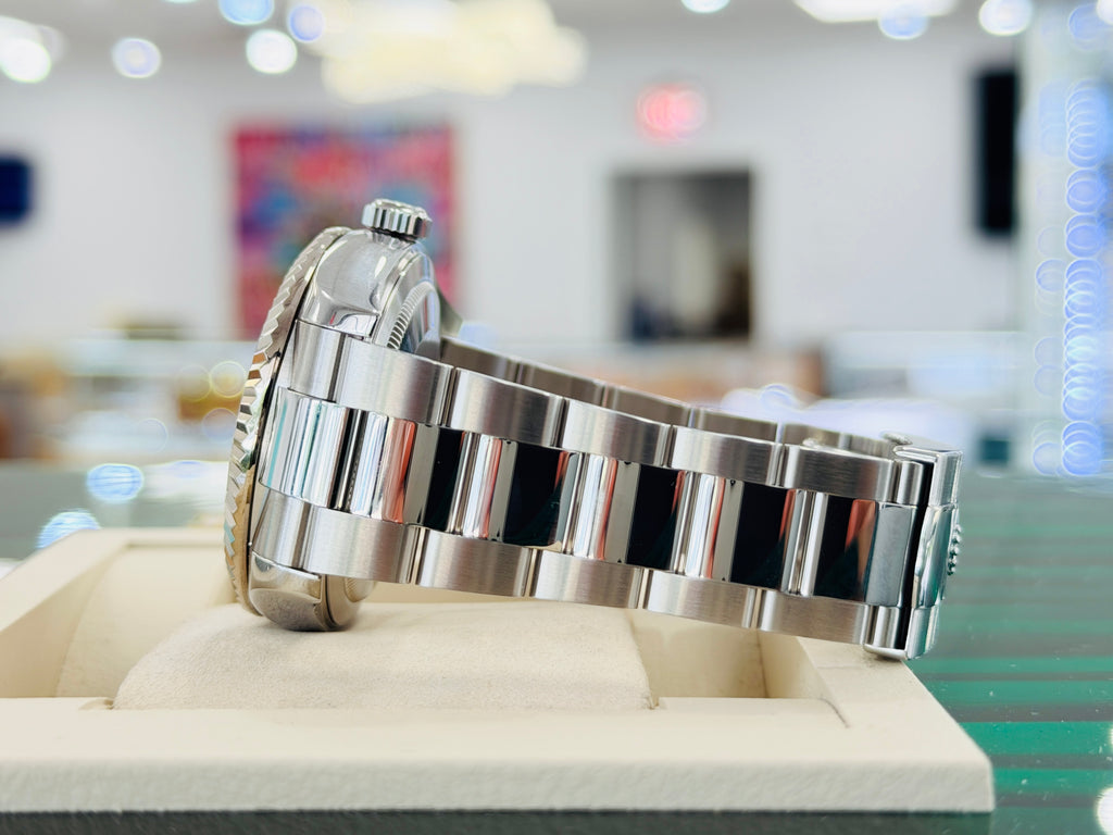 Rolex Sky-Dweller 42 326934  Oyster bracelet Stainless Black Dial Box and Papers