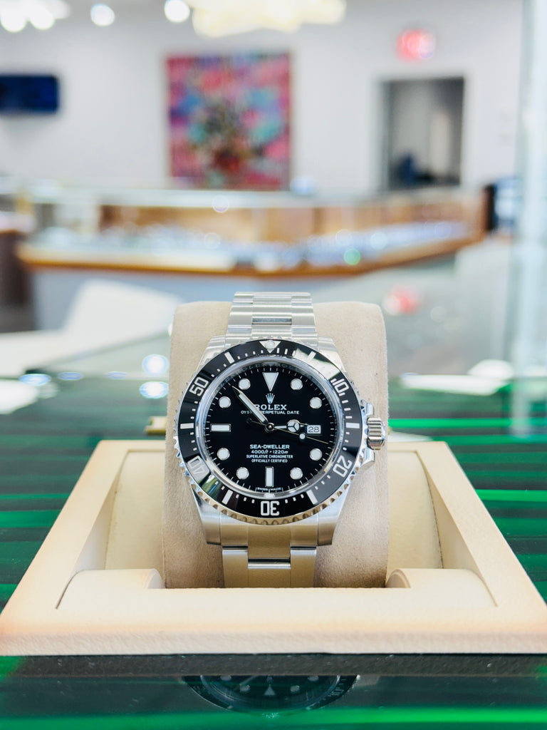 Rolex Sea-Dweller 4000 116600 Black Dial Ceramic Bezel 40mm “Discontinued” Box and Papers MINT