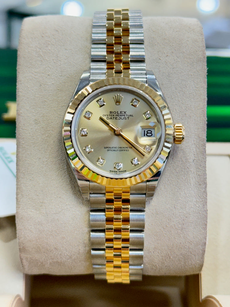 Rolex Lady-Datejust 28mm 279173 FACTORY Champagne Diamond Dial Fluted Jubilee Bracelet Box and Papers Unworn