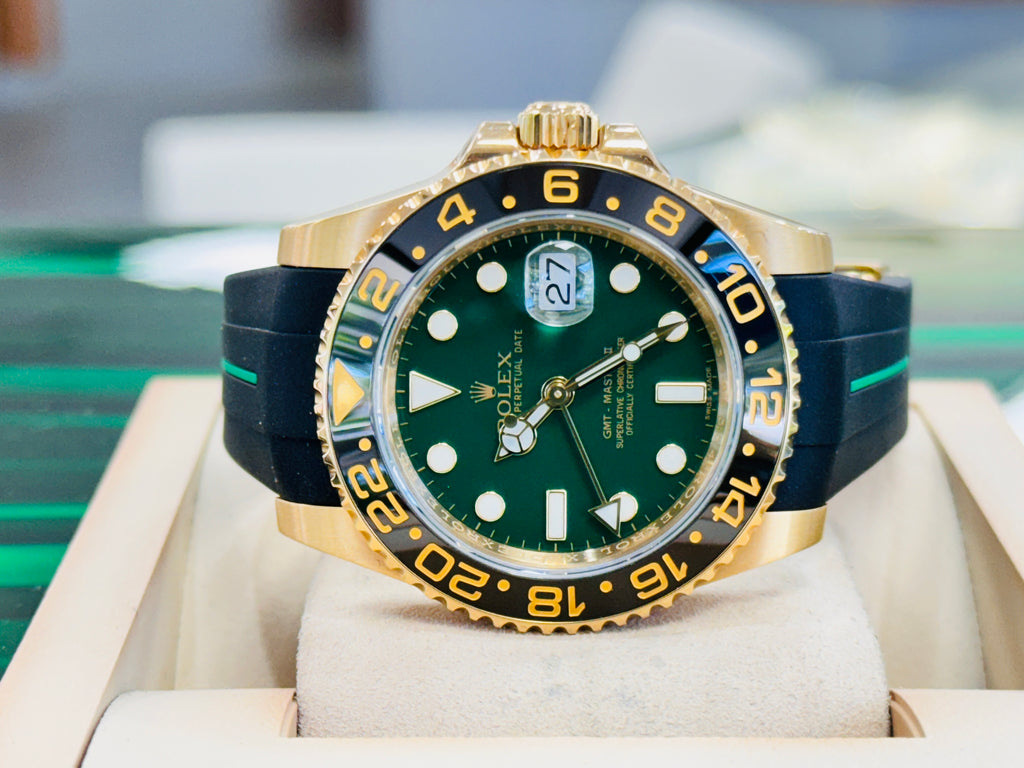 Rolex GMT Master II 116718LN FACTORY Green Dial Oyster Band RubberB BOX PAPERS Diamonds East Intl