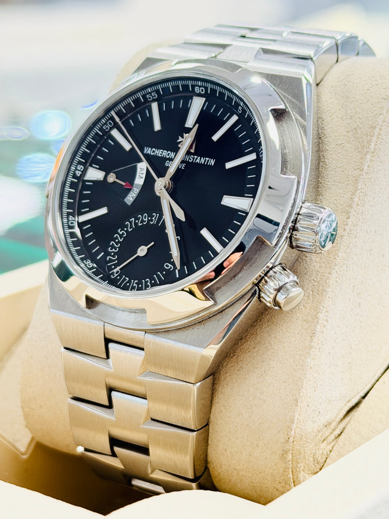 Vacheron Constantin Overseas 41 7900V/110A-B546 Dual Time Black Dial  Box & Papers MINT