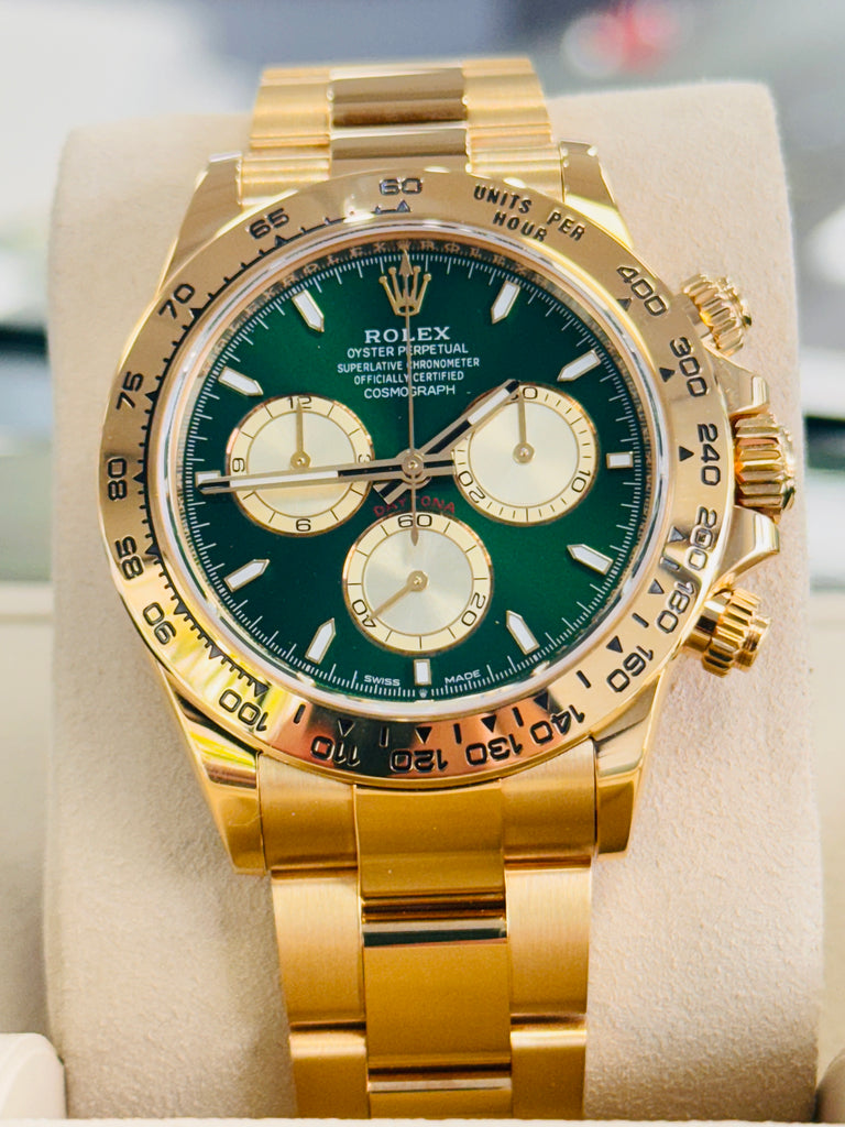 Rolex Cosmograph Daytona 116508 CUSTOM MADE Green Dial & Gold SubDial Box and Papers MINT - Diamonds East Intl.