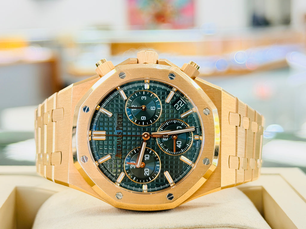 Audemars Piguet  Royal Oak Chronograph 41 26240OR.OO.D404CR.02   Box and Papers MINT