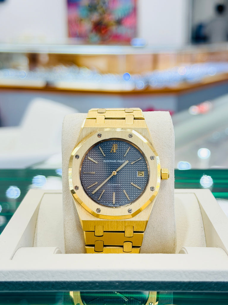 Audemars Piguet Royal Oak Jumbo “Ultra Thin” 5402 BA Full Yellow gold Grey (swissmade) Dial PreOwned - Diamonds East Intl.