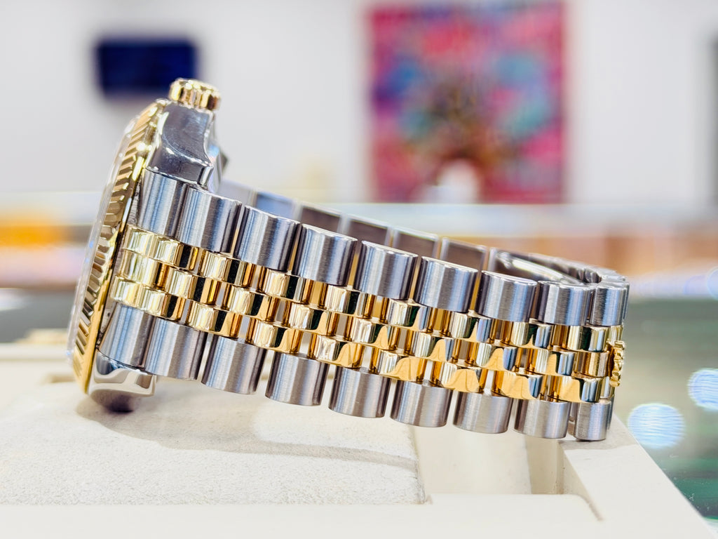 Rolex Datejust 36 116233 Fluted Bezel  Champagne Stick Dial super Jubilee Bracelet  PreOwned - Diamonds East Intl.