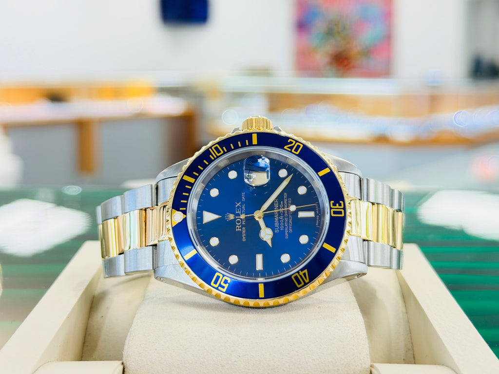 Rolex Submariner Date 40 16613 LB Two-Tone Yellow Gold & Steel  Blue Dial “Bluesy” Non Ceramic MINT