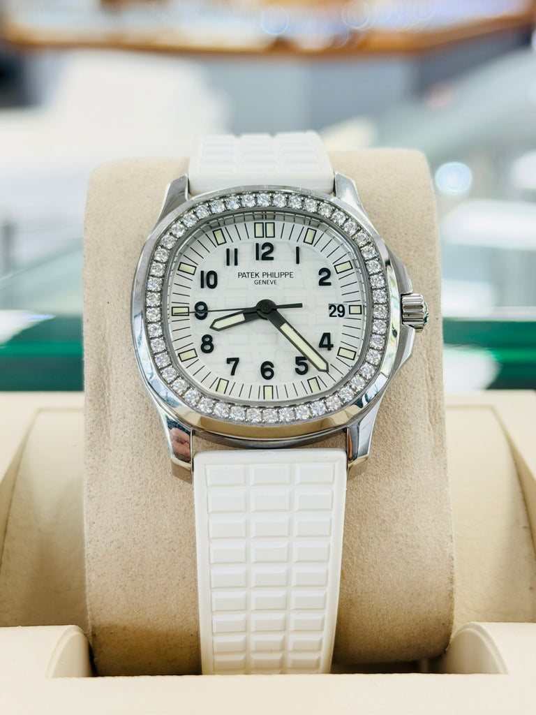 Patek Philippe Aquanaut 5067A-024  Factory Diamond Bezel PreOwned