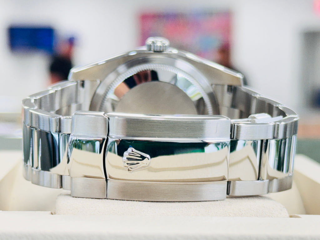 Rolex Datejust 36 116200 Custom Diamond Bezel  Custom Diamond MOP Dial  PreOwned - Diamonds East Intl.