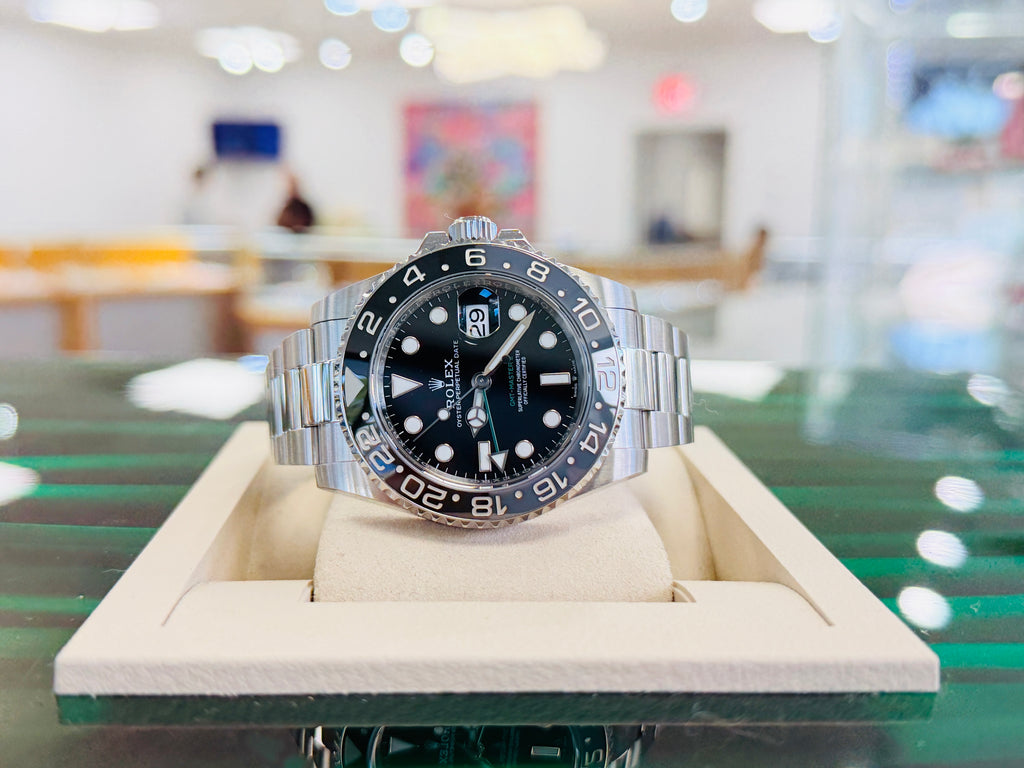 Rolex GMT-Master II 126710GRNR  Bruce Wayne Oyster BOX & PAPERS PreOwned - Diamonds East Intl.