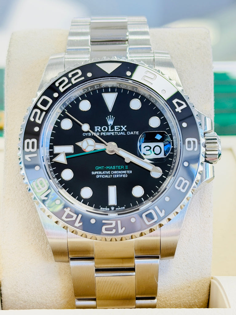 Rolex GMT-Master II 40 126710GRNR  Bruce Wayne Oyster PreOwned BOX & PAPERS - Diamonds East Intl.
