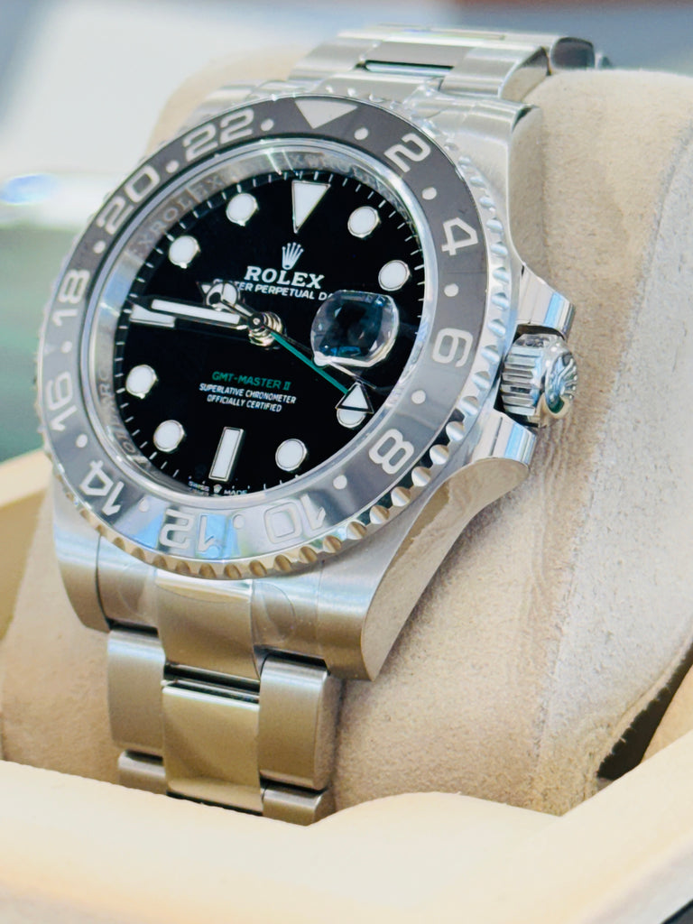 Rolex GMT-Master II 126710GRNR Bruce Wayne Oyster BOX & PAPERS UNWORN