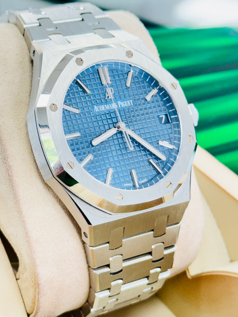 Audemars Piguet Royal Oak 15500ST.OO.1220ST.01 Blue Dial Stainless Steel Box and Papers PreOwned - Diamonds East Intl.