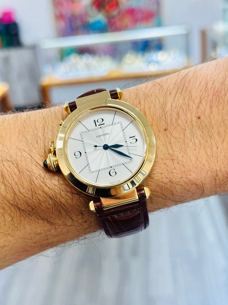 Cartier pasha best sale 42mm gold