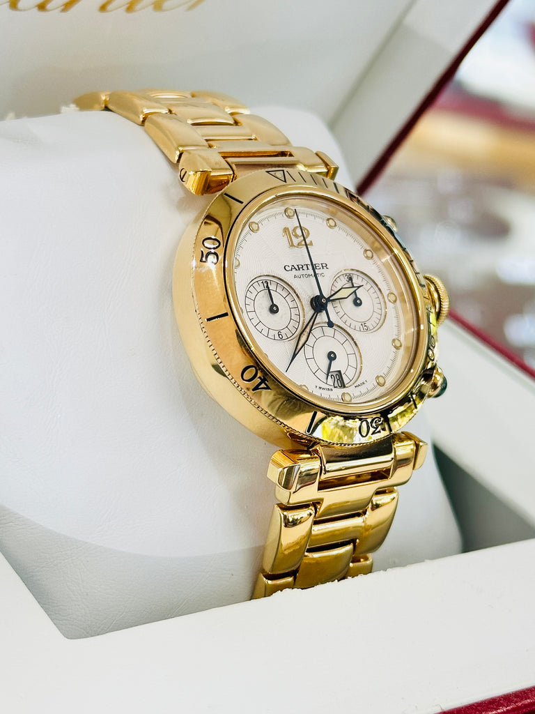 Cartier Pasha 2111 Chronograph Automatic 38mm 18k Yellow Gold