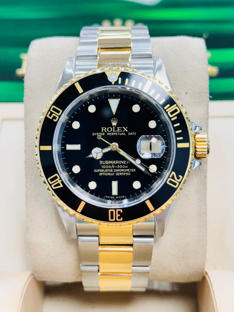 Rolex Submariner 16613 Steel 18k Yellow Gold Oyster Bracelet Black Bezel Watch