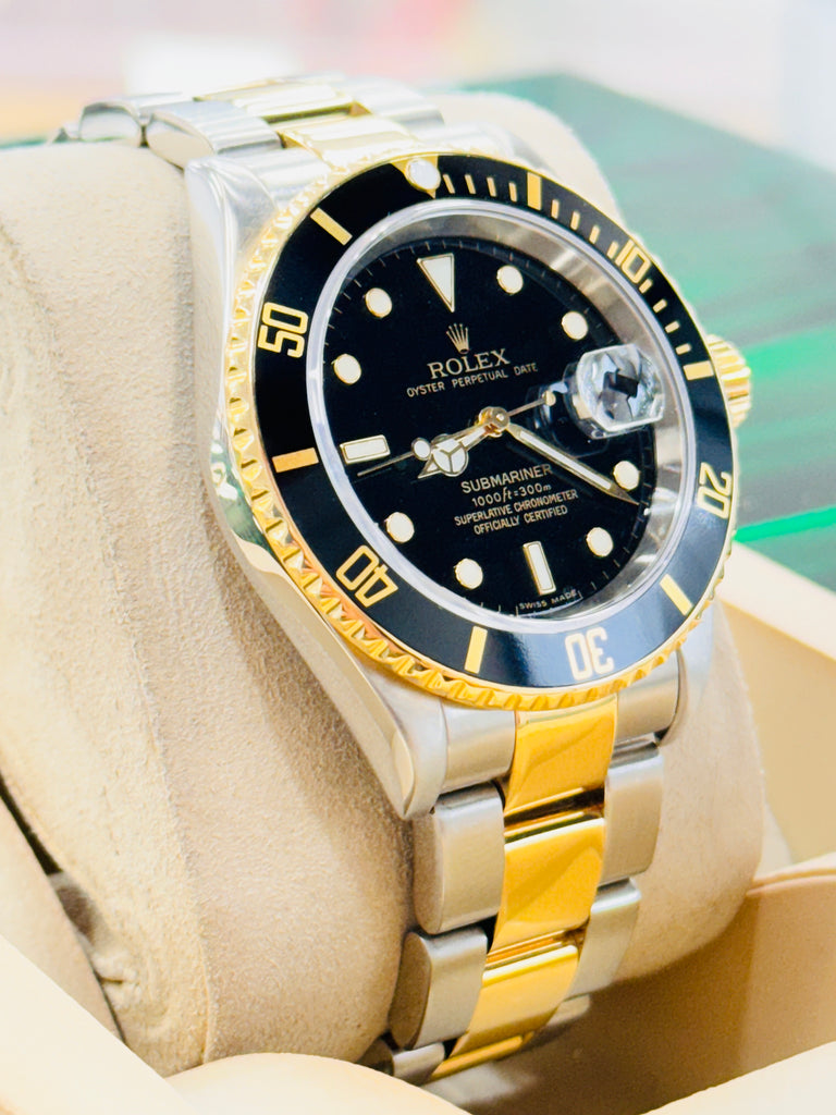 Rolex Submariner 16613 Steel 18k Yellow Gold Oyster Bracelet Black Bezel Watch