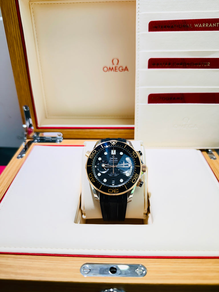 Omega Seamaster Diver 300 M 210.22.44.51.01.001 44 Black Dial Preowned Box and Papers - Diamonds East Intl.