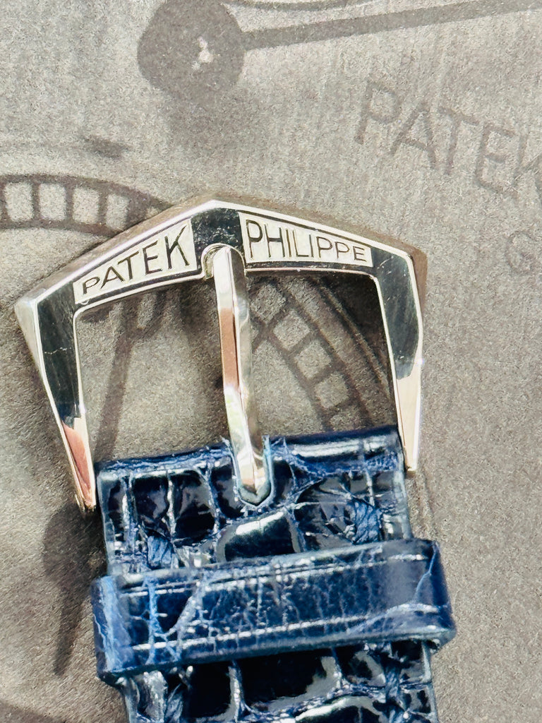 Patek Philippe Annual Calendar Complications Regulator 18K White Gold 5235G-001 MINT watch and Box Booklets