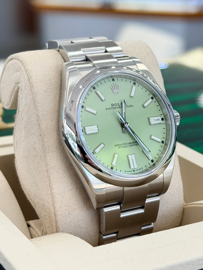 Rolex Oyster Perpetual 124300 41 Custom pistachio Green Dial Box And Papers MINT