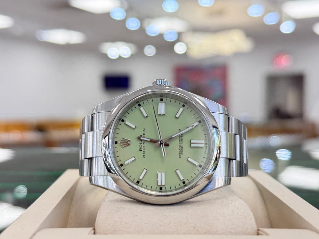 Rolex Oyster Perpetual 124300 41 Custom pistachio Green Dial Box And Papers MINT