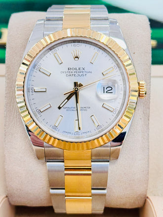 Rolex Datejust 41
126333 Silver Stick Dial 18k Yellow Gold Steel Oyster Band Watch MINT