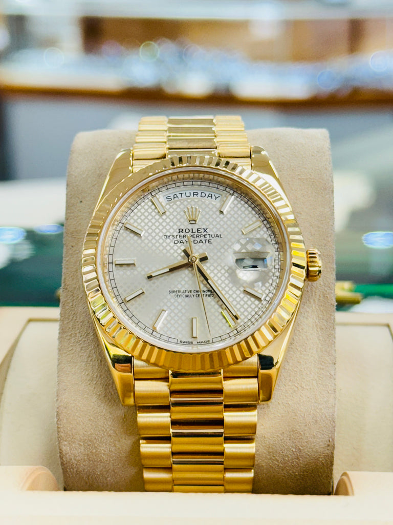 Rolex Day-Date 40 Yellow Gold Silver Motif Dial  228238  PreOwned - Diamonds East Intl.