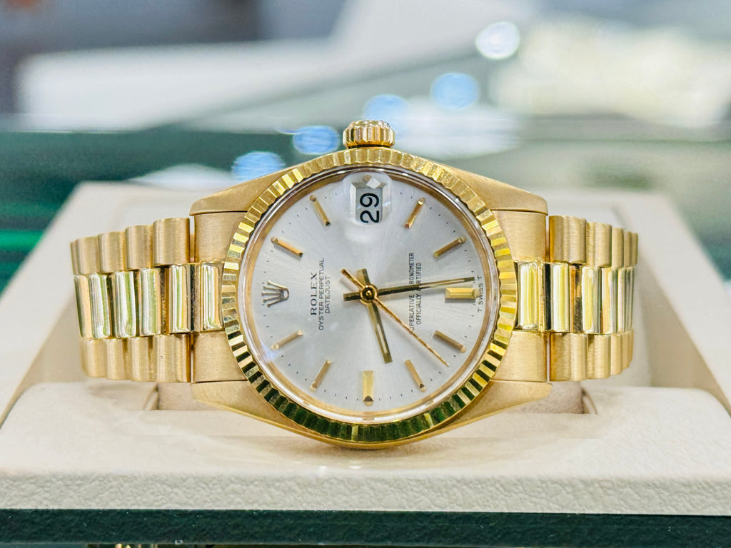 Rolex Datejust 31 6827 Yellow Gold Mid Size 31 PreOwned - Diamonds East Intl.