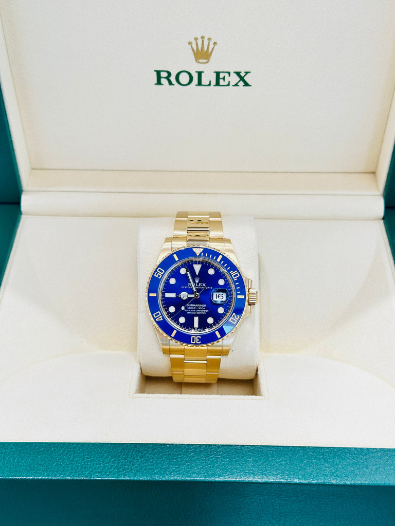 Rolex Submariner 41 Date 126618LB Box and Papers - Diamonds East Intl.